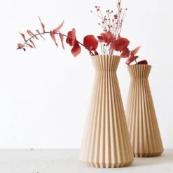 ISHI Vase By Minimum Design 7 ISHI Vase By Minimum Design -Cloud-Hidden Plants s753278155256112669 p1041 i2 w1024