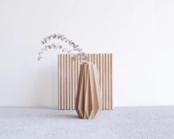 Origami Vase By Minimum Design 9 Origami Vase By Minimum Design -Cloud-Hidden Plants s753278155256112669 p1067 i5 w3179