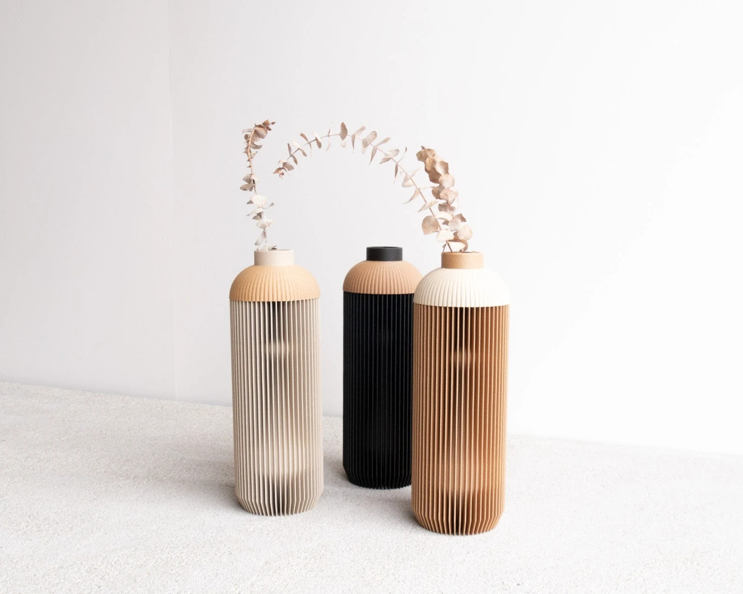 ONDE Vase By Minimum Design 5 ONDE Vase By Minimum Design - Image 5
