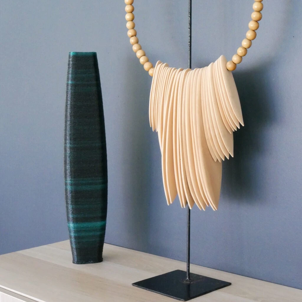 Ocean Vase By MINIMUM DESIGN FRANCE 1 Ocean Vase By MINIMUM DESIGN FRANCE