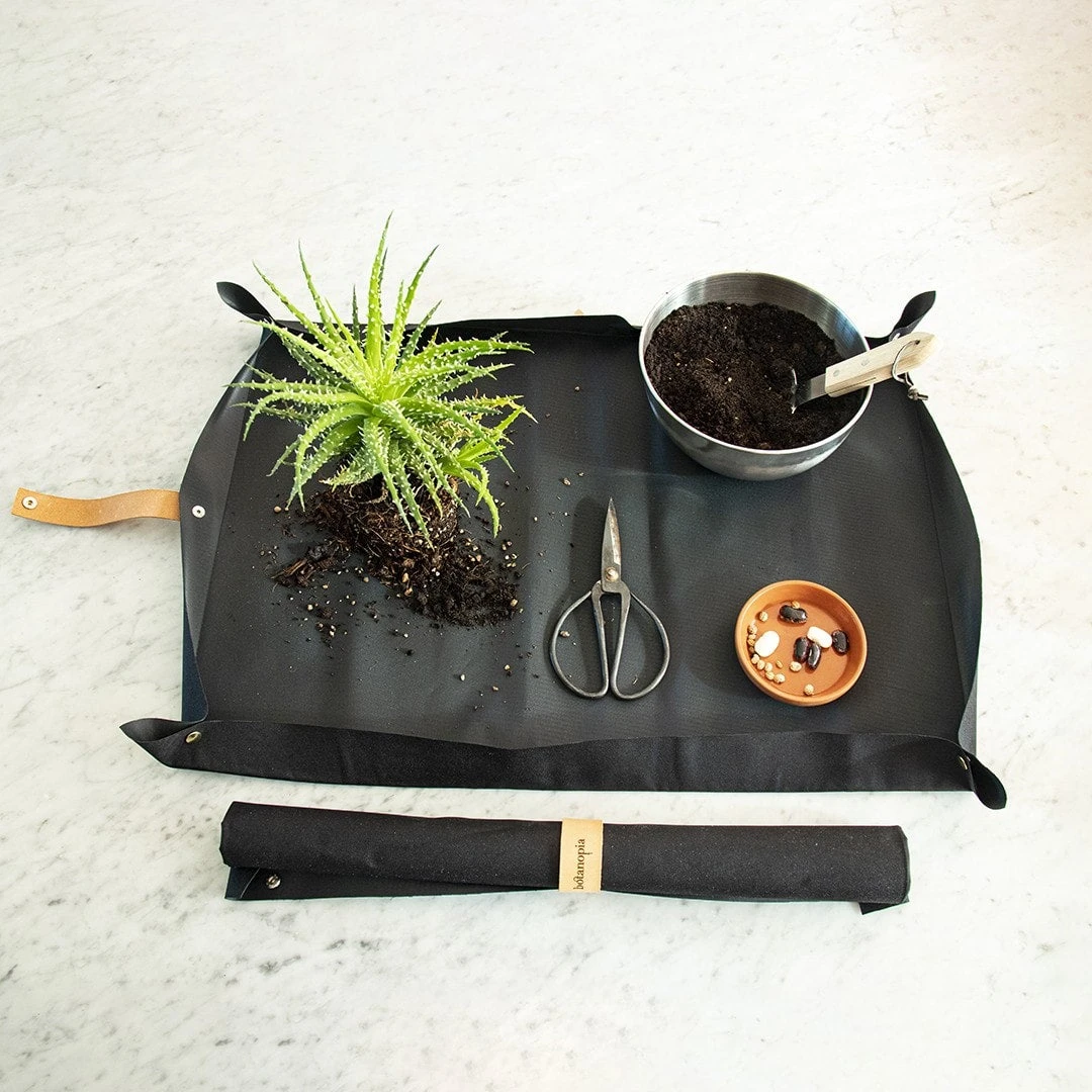 Urban Potting Tarp For Tabletop Gardening By BOTANOPIA 1 Urban Potting Tarp For Tabletop Gardening By BOTANOPIA